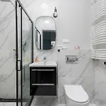 Lejlighed Vipwarsawapartments Cytryn Mennica