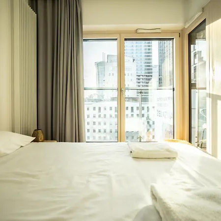 Vipwarsawapartments Cytryn Mennica Daire Varşova