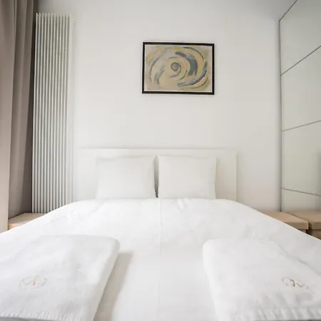 Vipwarsawapartments Cytryn Mennica Daire