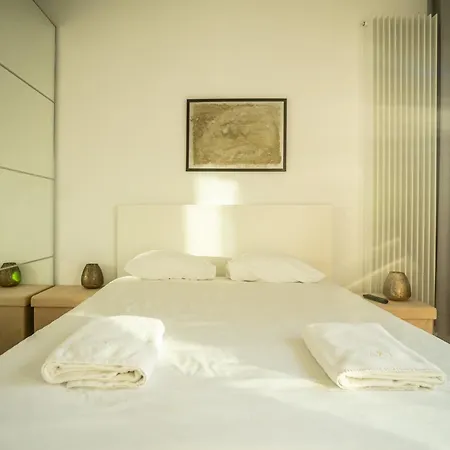 Vipwarsawapartments Cytryn Mennica Varşova