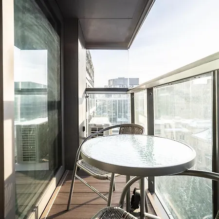 Vipwarsawapartments Cytryn Mennica