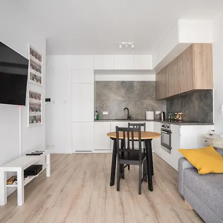 Vipwarsawapartments Cytryn Mennica Daire *