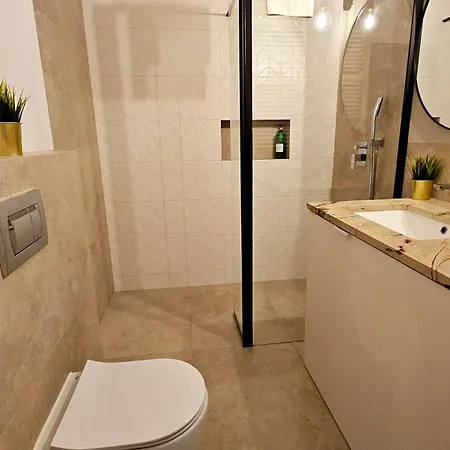 Vipwarsawapartments Cytryn Mennica