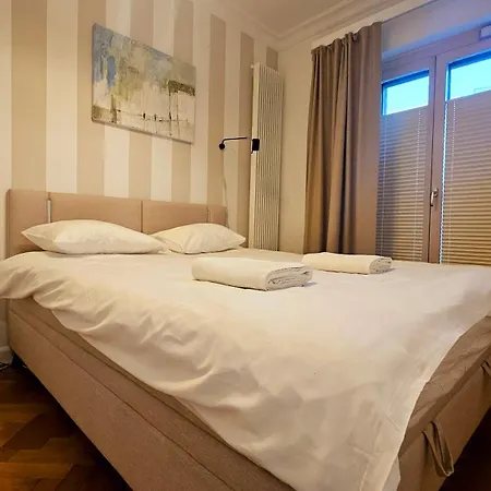 Vipwarsawapartments Cytryn Mennica
