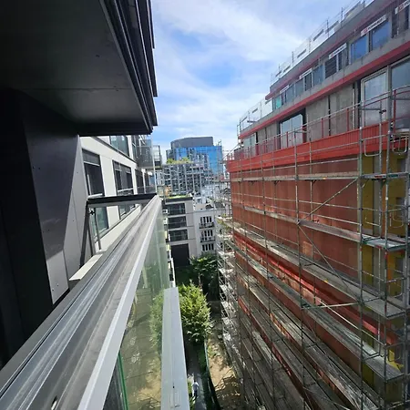 Vipwarsawapartments Cytryn Mennica *